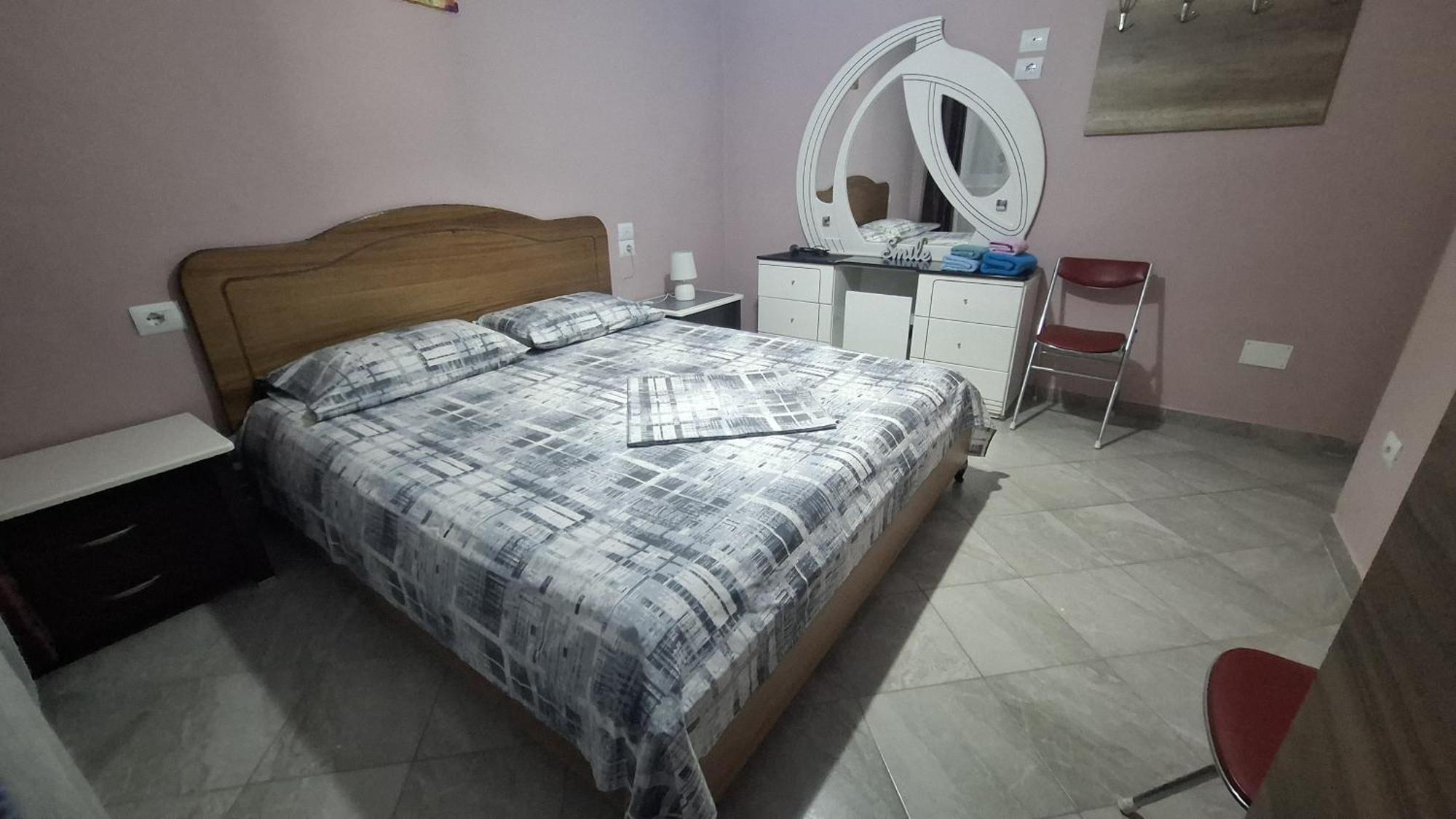 Appartamento Centro Pogradec Exteriér fotografie